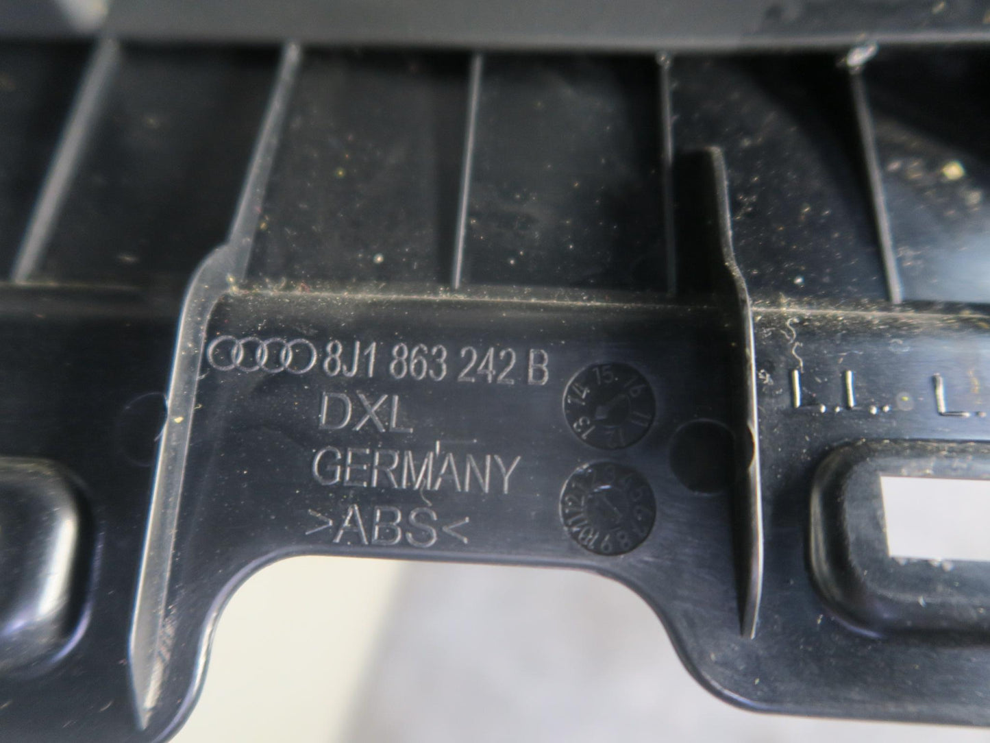 09-15 Audi TT S 8J Coupe Front Center Console Trim Cover Panel Black OEM