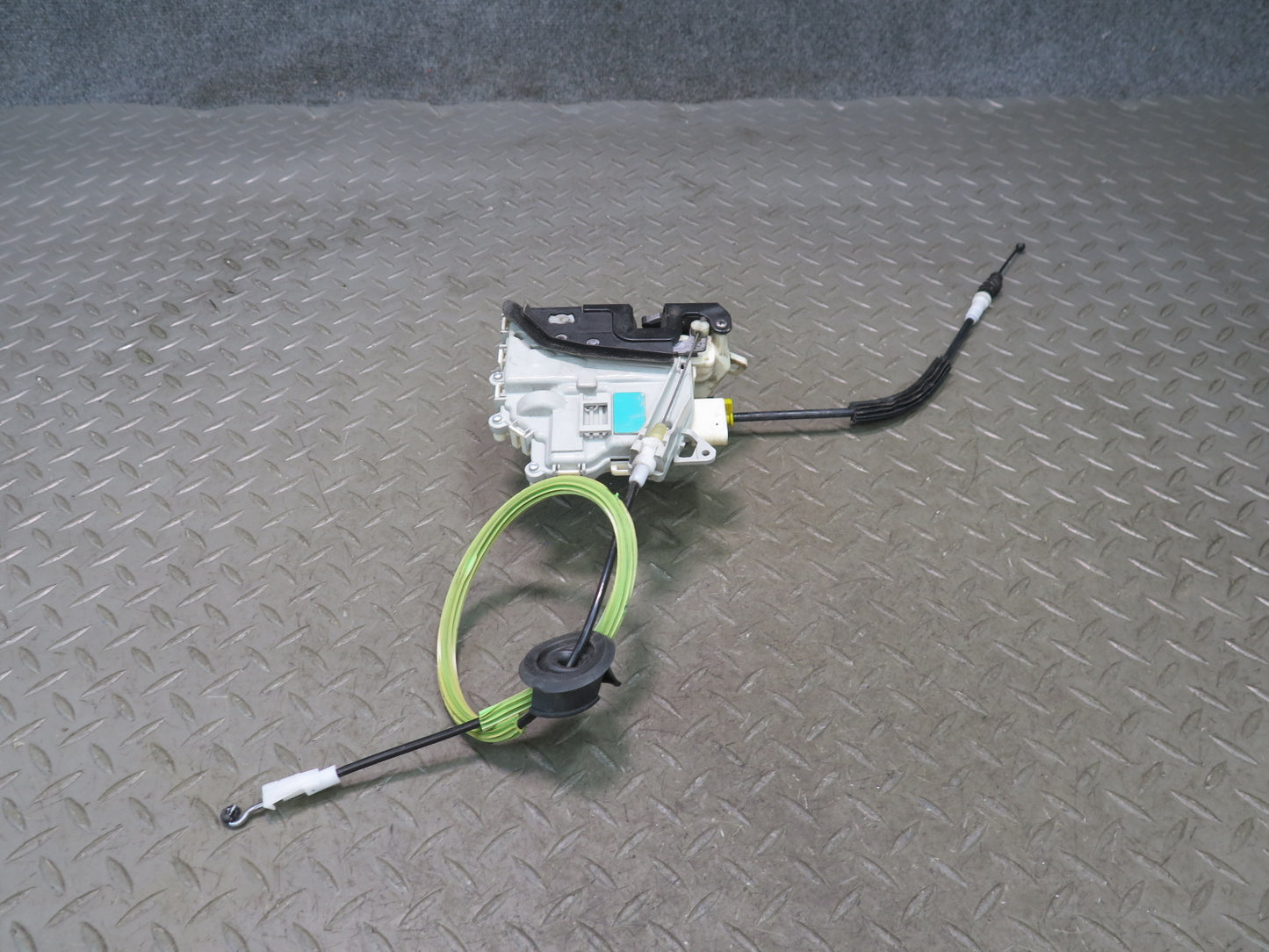 10-15 Audi TT S 8J Front Right Door Lock Latch Actuator w Cable OEM