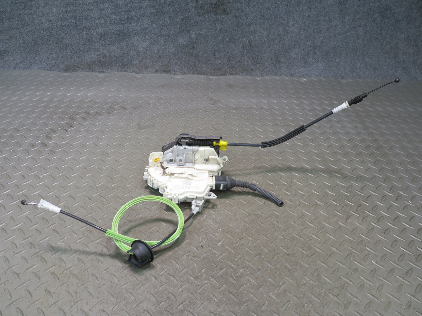 10-15 Audi TT S 8J Front Left Door Lock Latch Actuator w Cable OEM