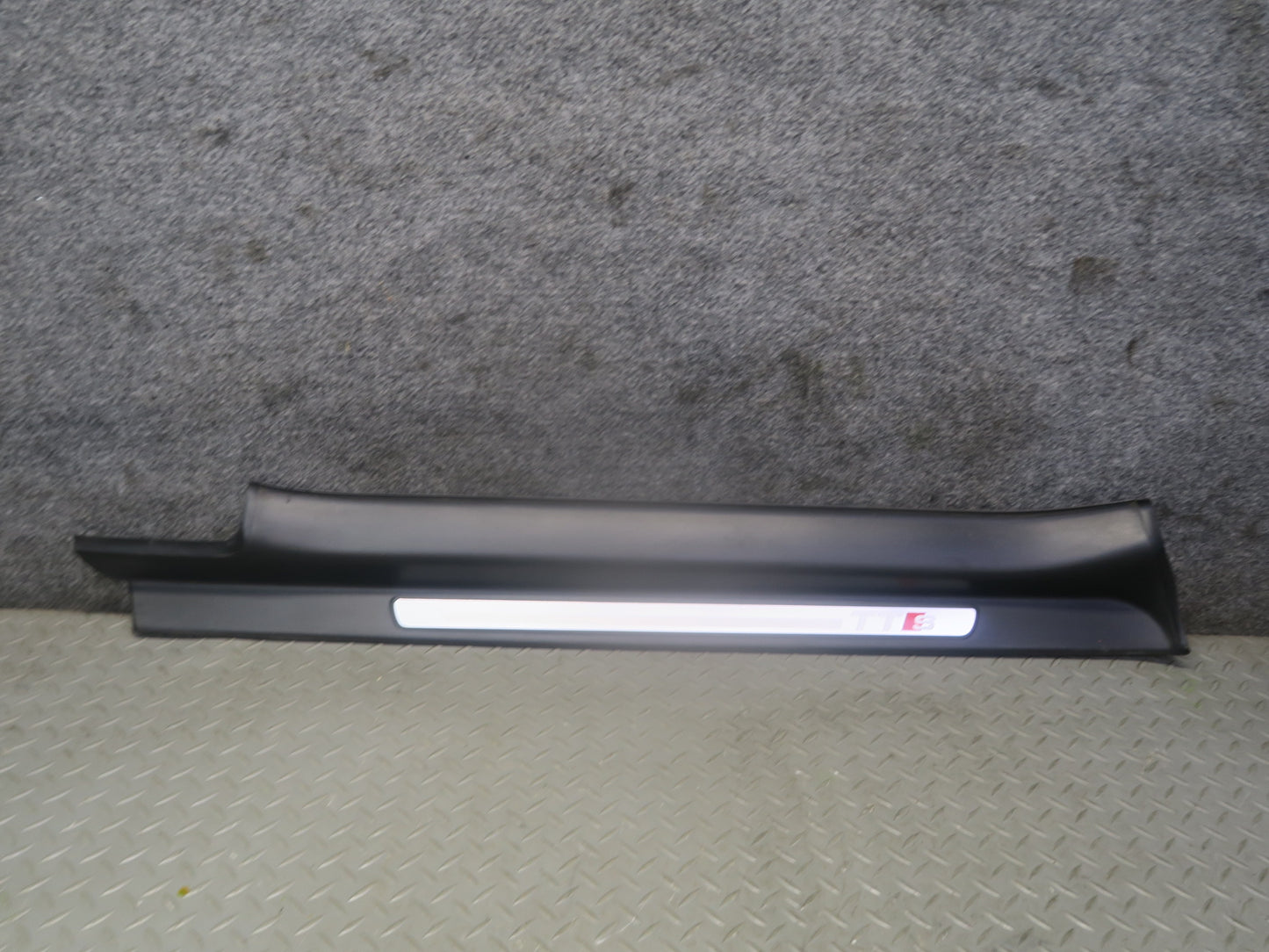 09-15 Audi TT S 8J S-line Set of 2 Door Scuff Sill Plate Trim Cover OEM