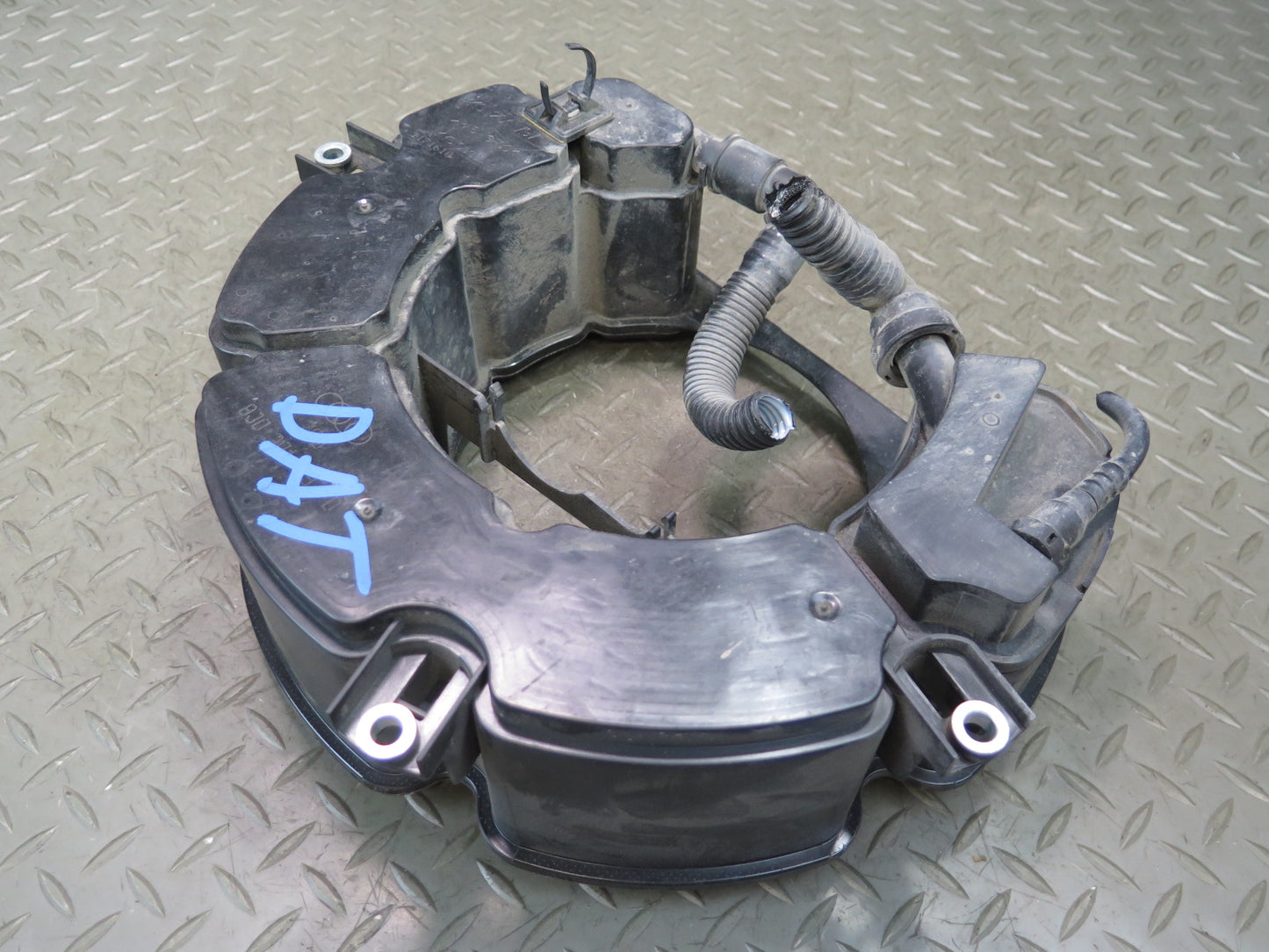 09-15 Audi TT S 8J Quattro Fuel Evap Charcoal Canister 1K0201797B OEM