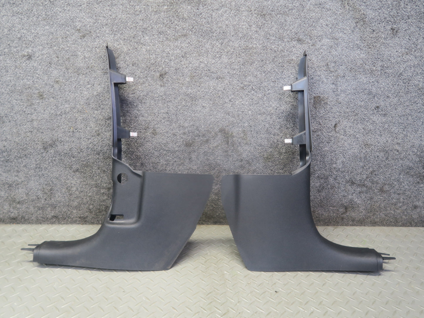 09-15 Audi TT S 8J Front Left & Right Lower Interior Kick Trim Panel Set OEM
