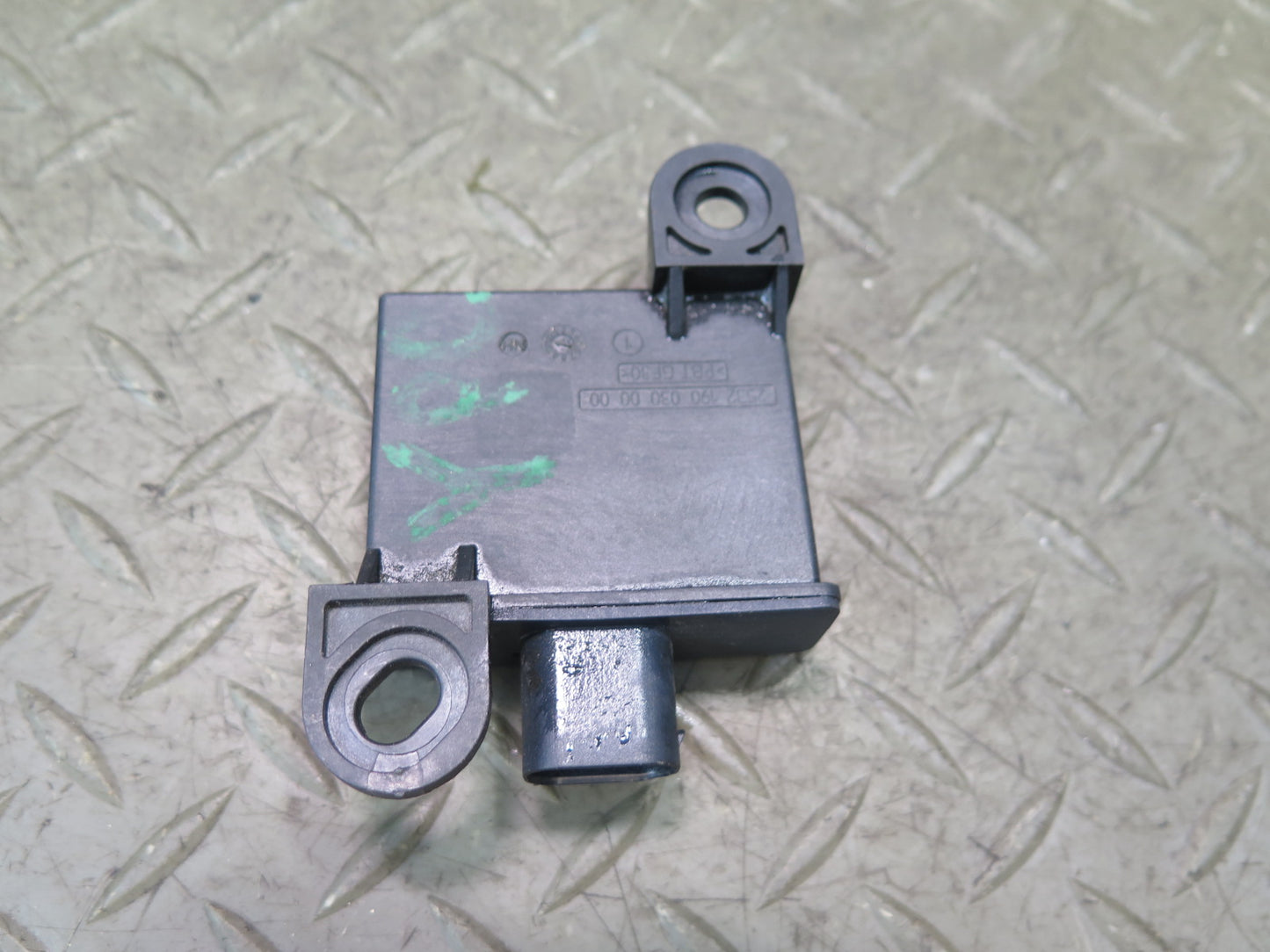 2011-2018 Porsche Cayenne 958 TPMS Tire Pressure Sensor Module 7PP907283