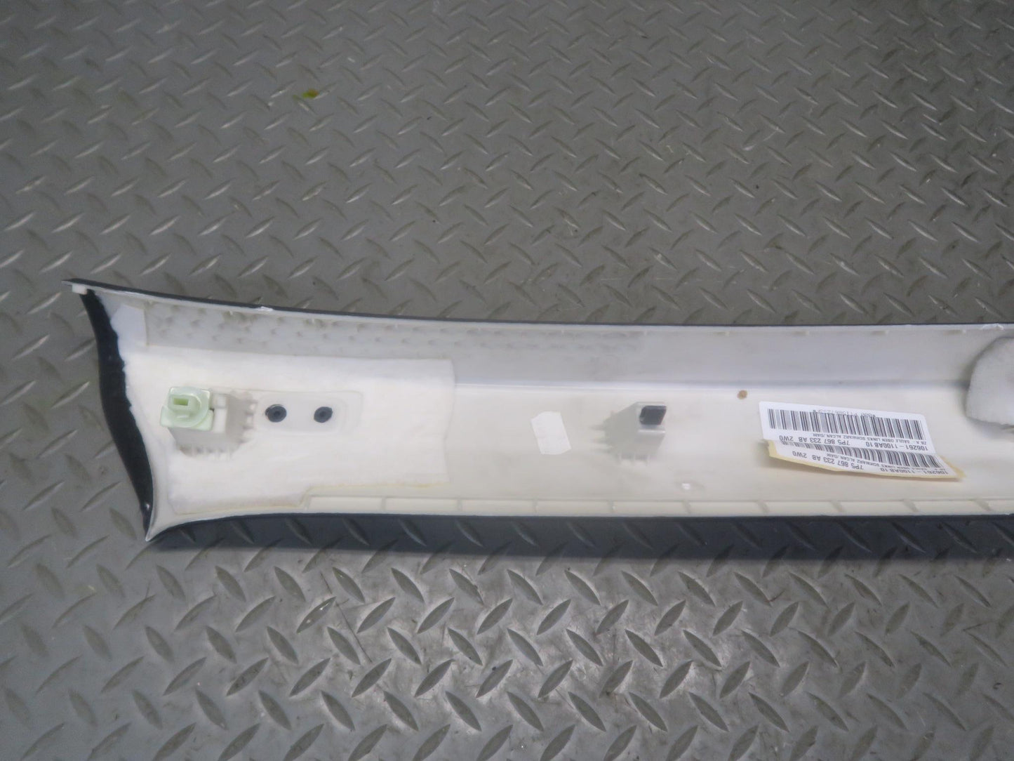 2011-2018 Porsche Cayenne 958 Front Interior A Pillar Trim Cover Panel Set of 2