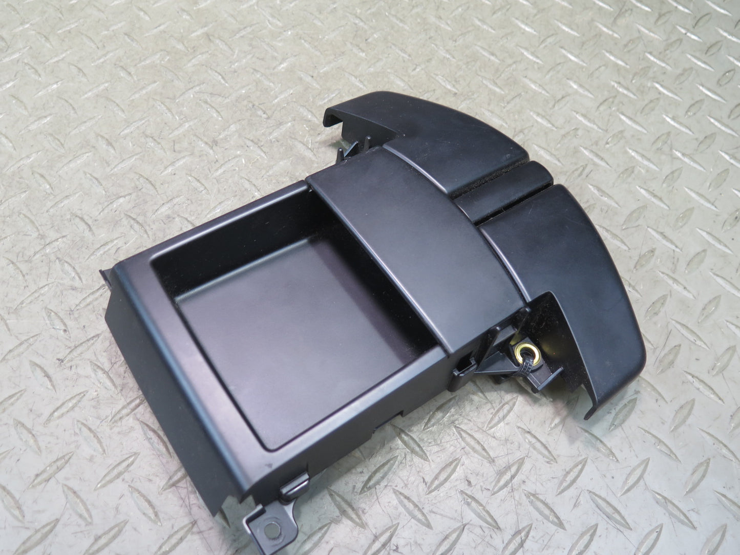 2011-2018 Porsche Cayenne 958 Rear Center Console Lock Unlock Switch Panel
