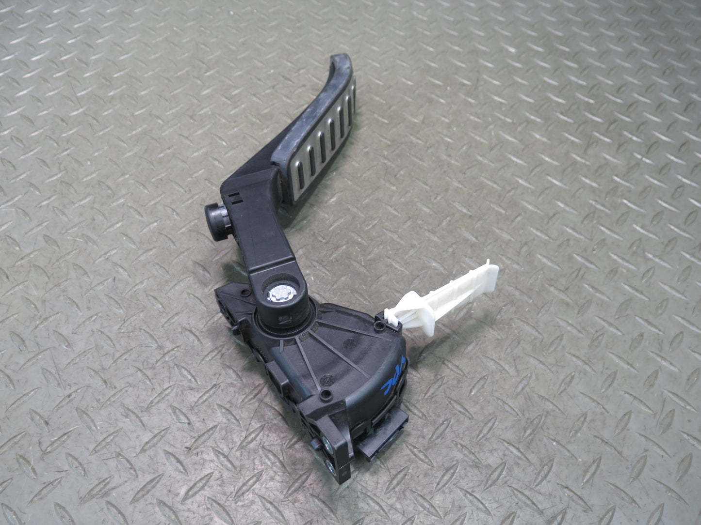 2011-2018 Porsche Cayenne 958 Gas Acceleration Pedal Sensor 7L0723507D
