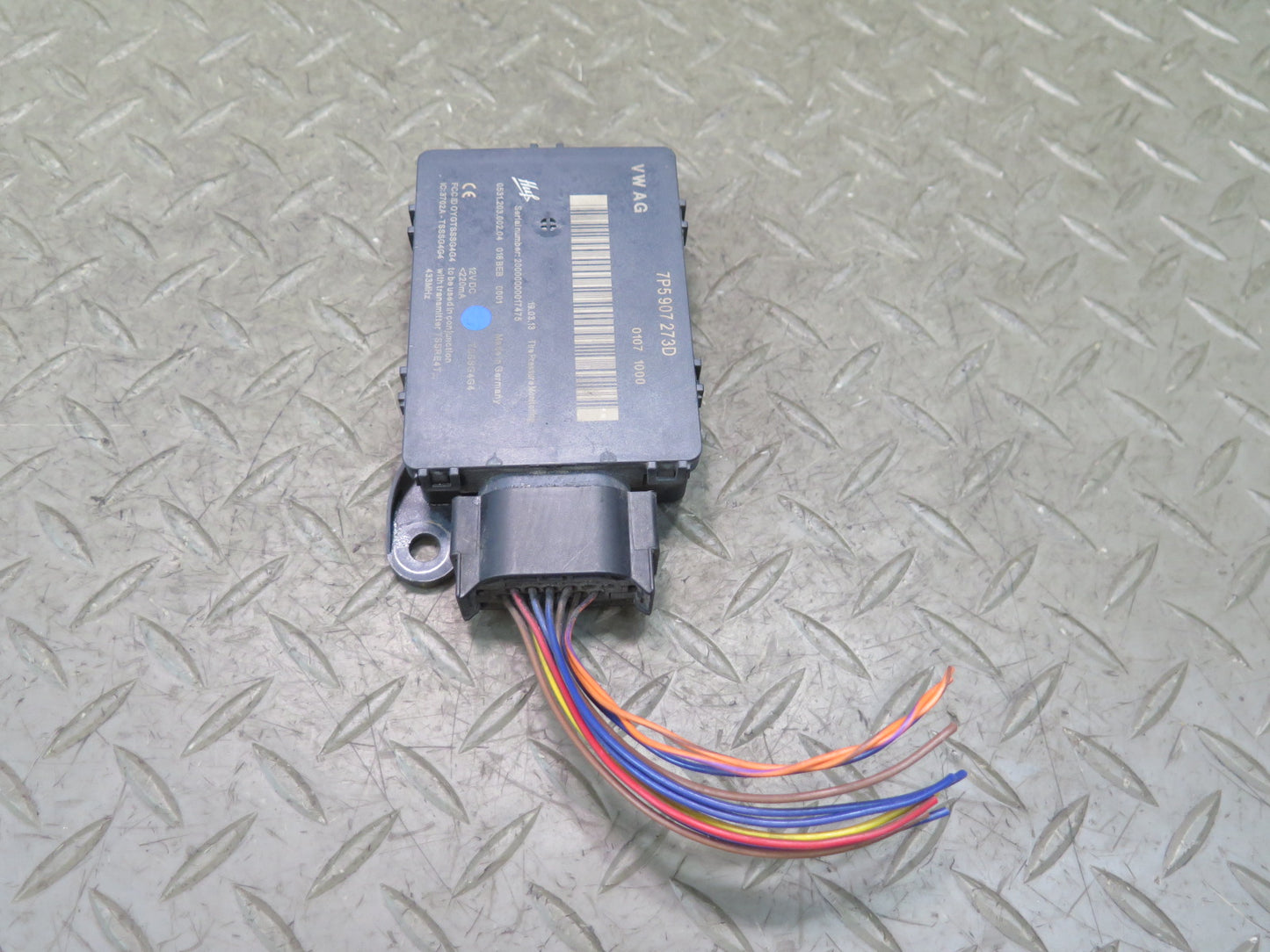 2011-2014 Porsche Cayenne 958 TPMS Tire Pressure Monitor Control Module