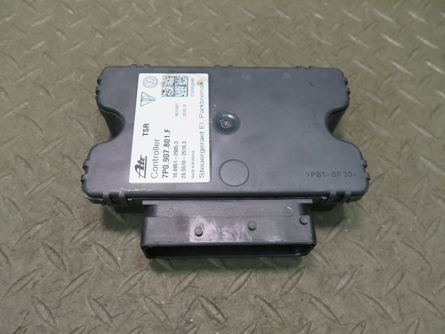 2011-2018 Porsche Cayenne 958 Parking Brake Control Module 7P0907801F