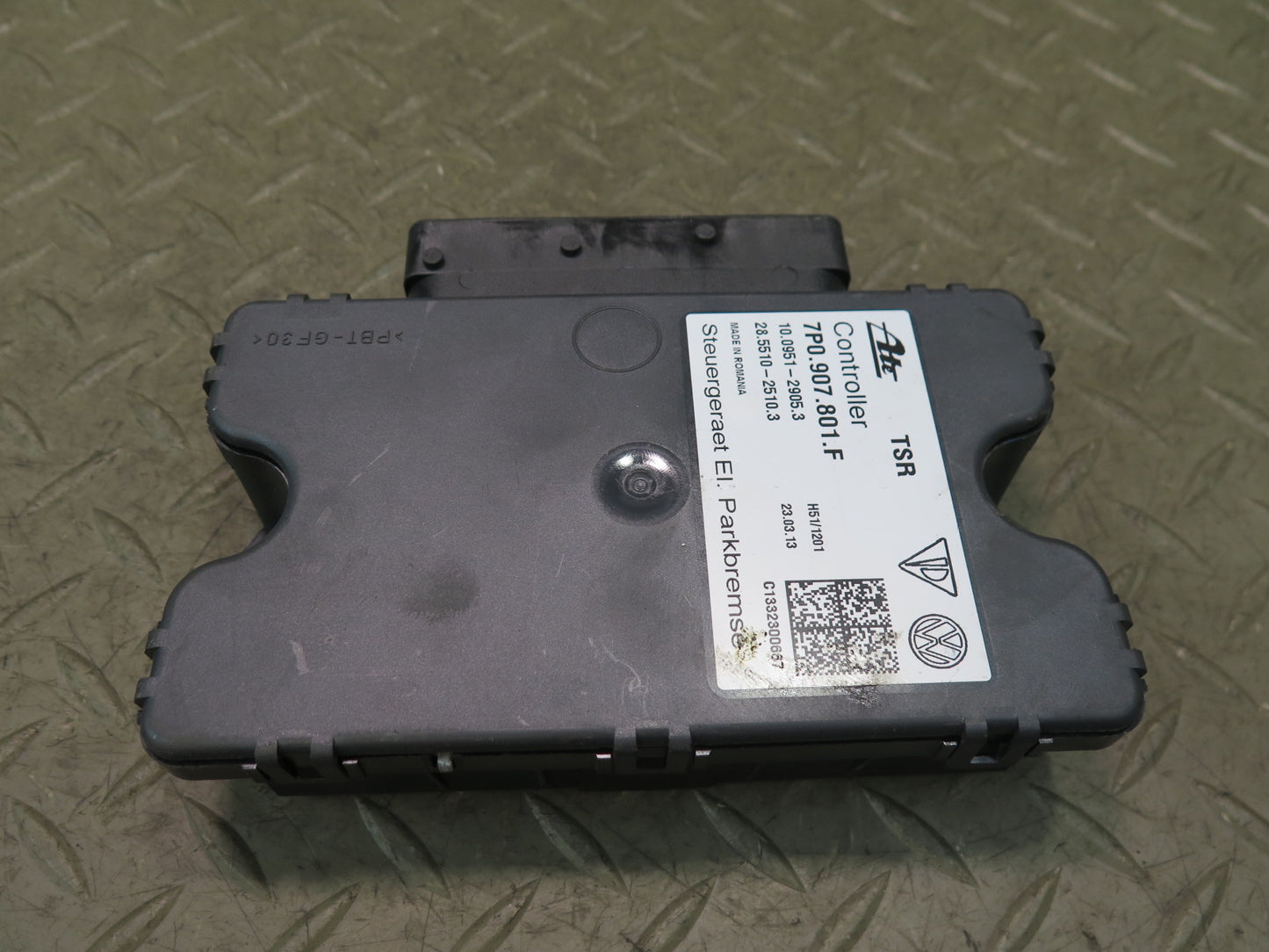 2011-2018 Porsche Cayenne 958 Parking Brake Control Module 7P0907801F
