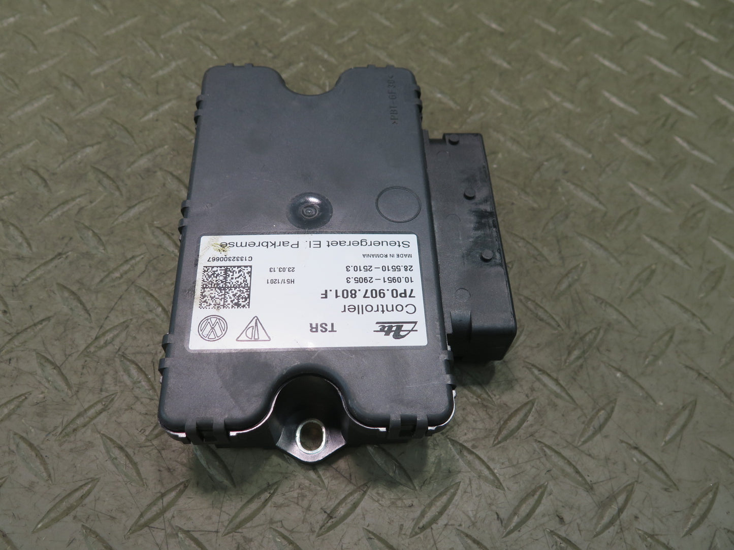 2011-2018 Porsche Cayenne 958 Parking Brake Control Module 7P0907801F