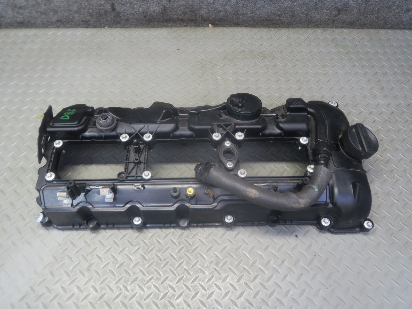 2015-2020 BMW F82 F83 M4 S55 Engine Cylinder Head Valve Cover