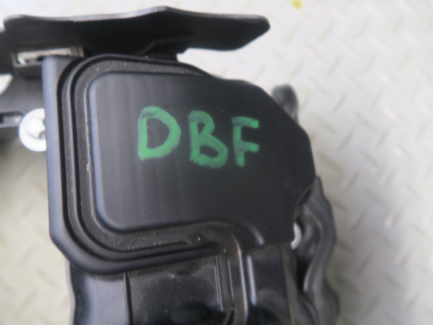 2015-2020 BMW F82 F83 M4 S55 Engine Cylinder Head Valve Cover