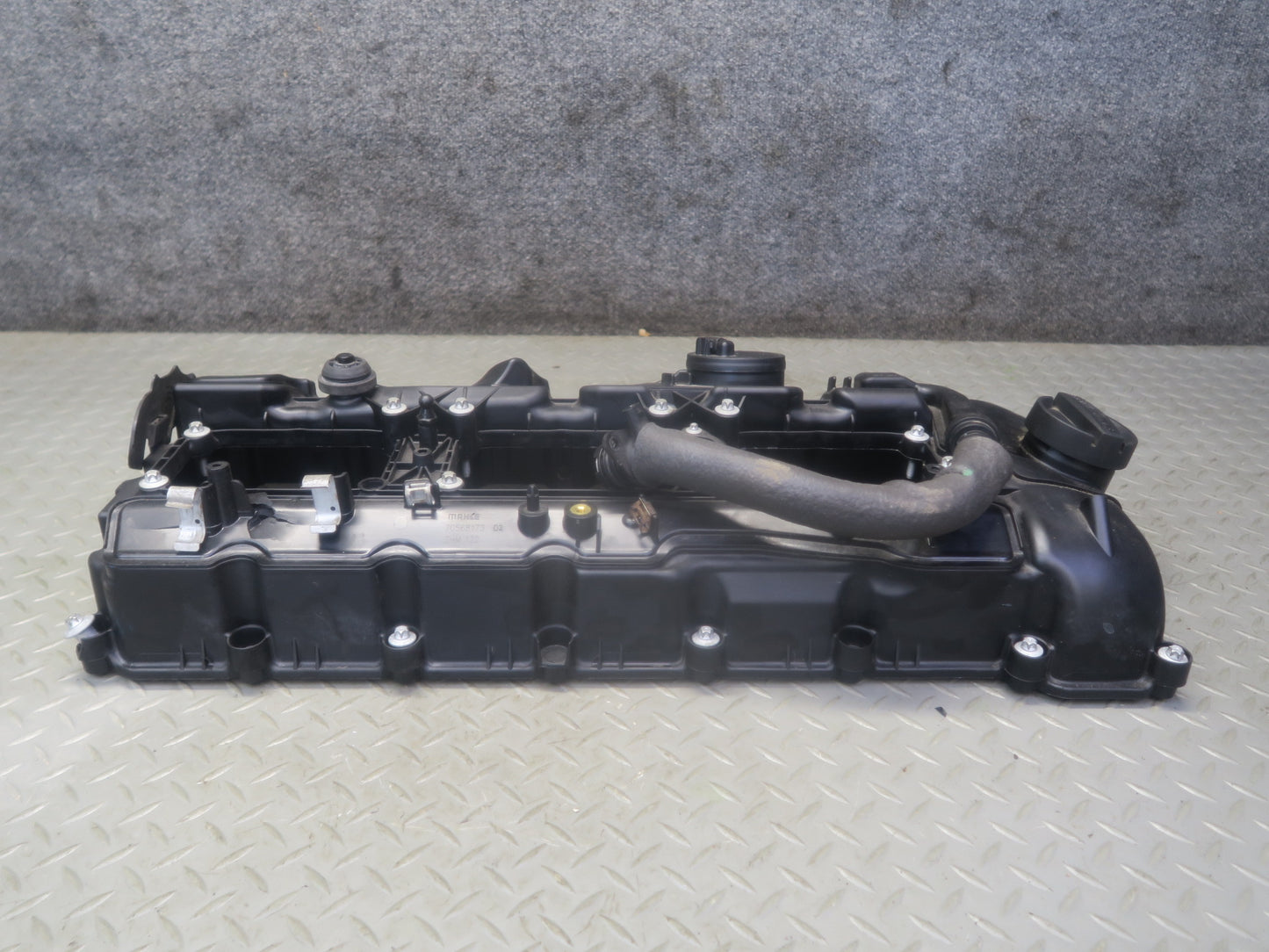 2015-2020 BMW F82 F83 M4 S55 Engine Cylinder Head Valve Cover