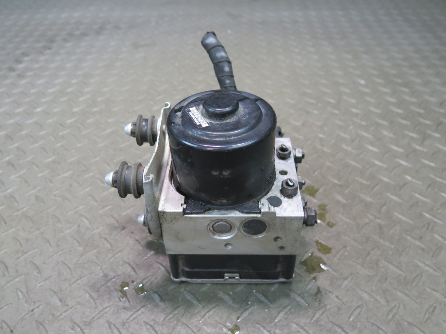 2013-2014 Porsche Cayenne 958 GTS Anti Lock Brake ABS Pump Module 7P0614517P
