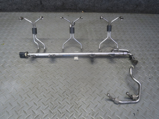 2015-2020 BMW F82 F83 M4 S55 Engine High Pressure Fuel Injector Line Rail