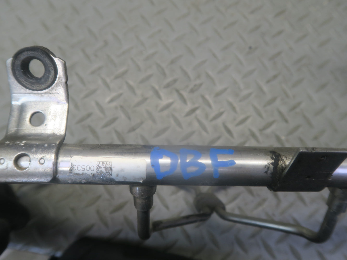 2015-2020 BMW F82 F83 M4 S55 Engine High Pressure Fuel Injector Line Rail