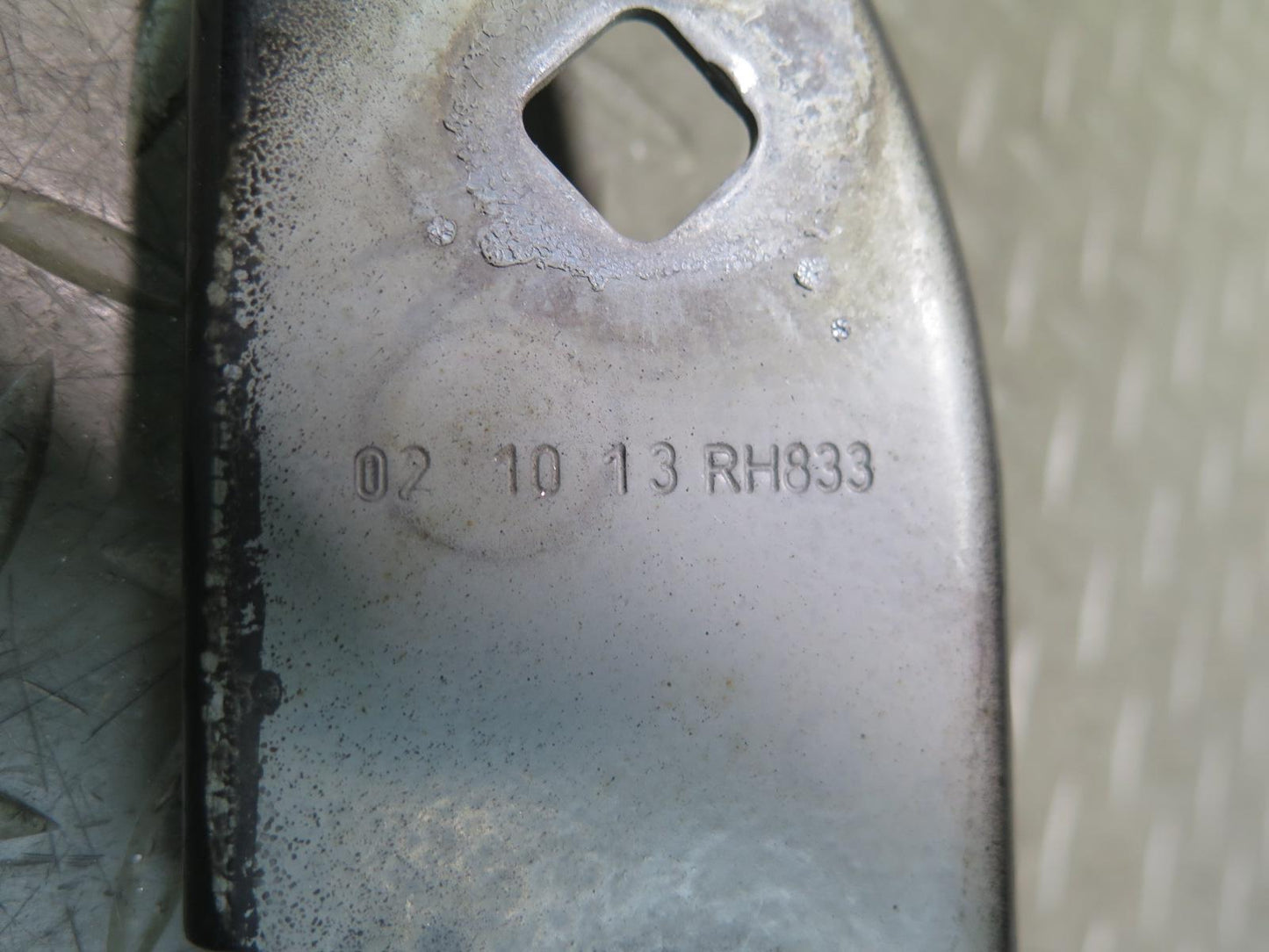 2011-2014 Porsche Cayenne 958 Front Left & Right Hood Hinge Set of 2