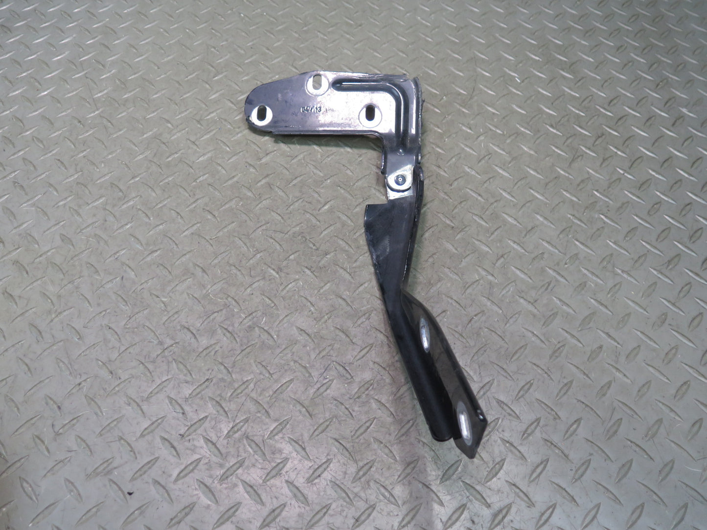 2011-2014 Porsche Cayenne 958 Front Left & Right Hood Hinge Set of 2