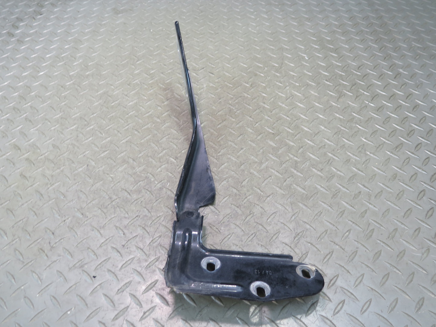 2011-2014 Porsche Cayenne 958 Front Left & Right Hood Hinge Set of 2