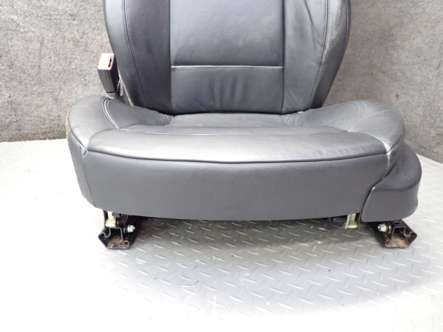 03-04 BMW E85 Z4 Set of 2 Left & Right Sport Memory Leather Seat Black Set OEM