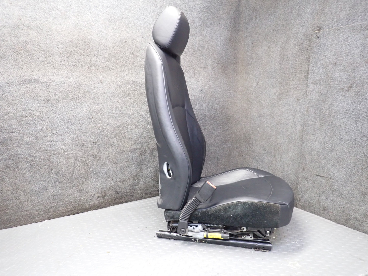 03-04 BMW E85 Z4 Set of 2 Left & Right Sport Memory Leather Seat Black Set OEM