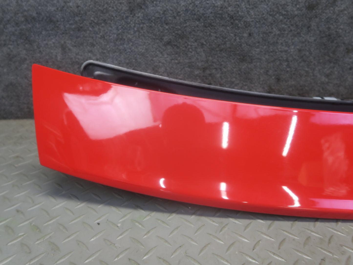 11-15 Audi TT S 8J Coupe Rear Motorized Spoiler Wing RED 8J0827948E OEM