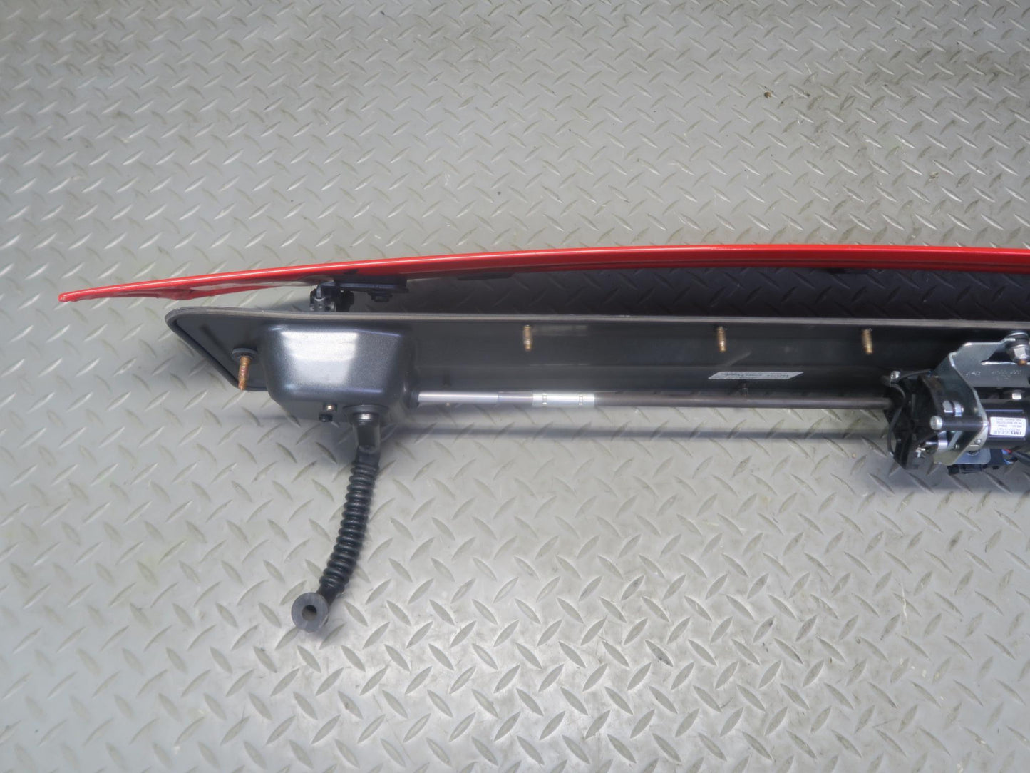 11-15 Audi TT S 8J Coupe Rear Motorized Spoiler Wing RED 8J0827948E OEM