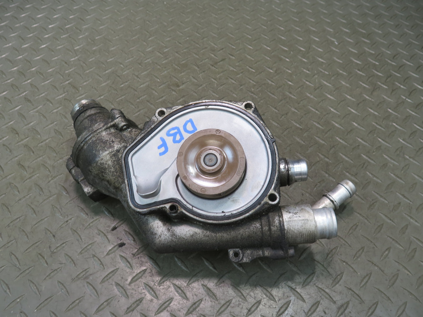 2015-2020 BMW F82 F83 M4 S55 Engine Coolant Water Pump Housing