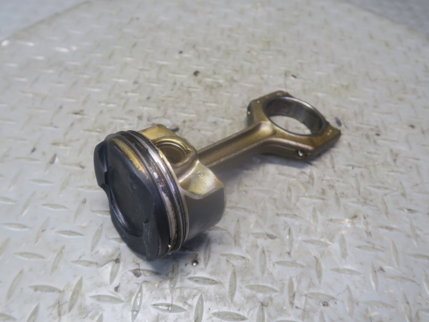 2015-2020 BMW F82 F83 M4 S55 Engine Connecting Rod Piston Set of 6