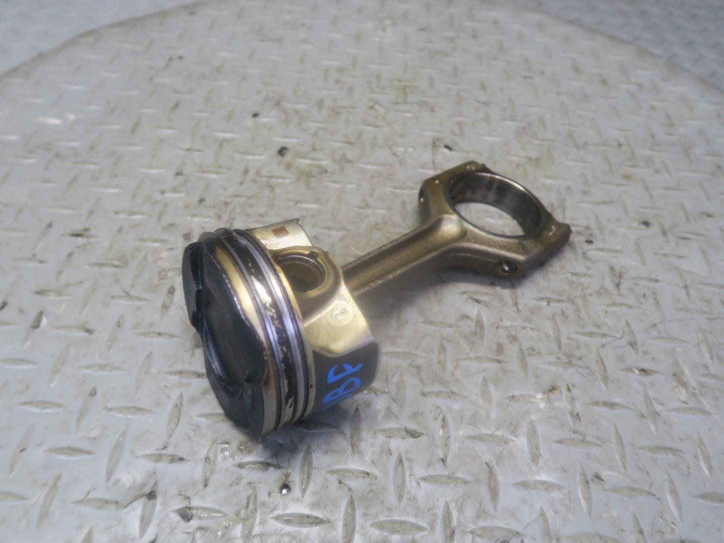 2015-2020 BMW F82 F83 M4 S55 Engine Connecting Rod Piston Set of 6