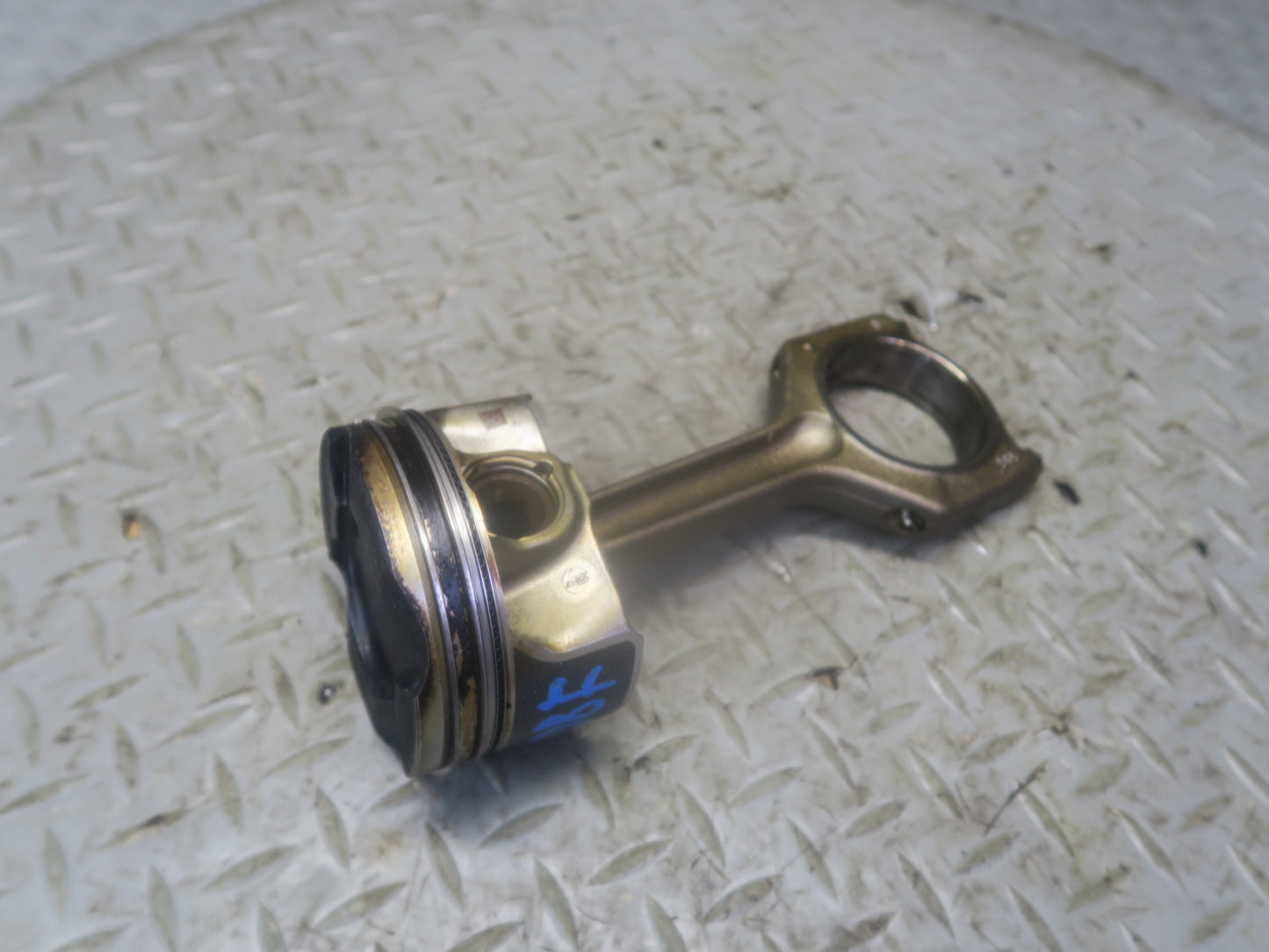 2015-2020 BMW F82 F83 M4 S55 Engine Connecting Rod Piston Set of 6