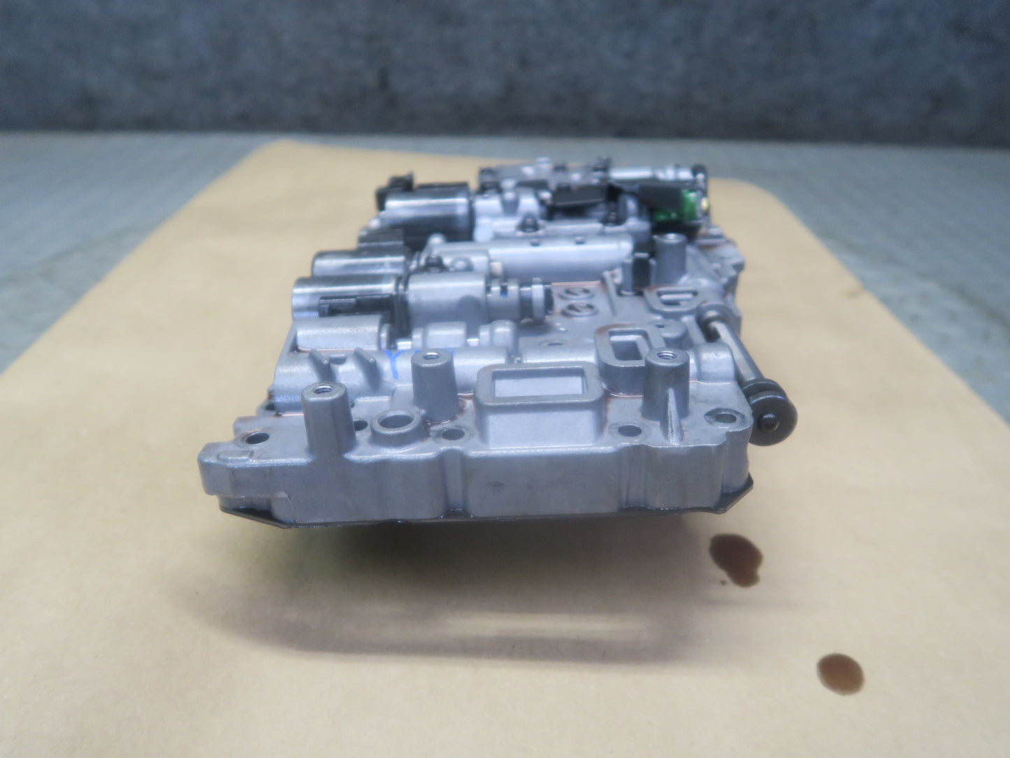 02-05 Lexus JCE10L IS300 A650E A/T Transmission Valve Body Mechatronic OEM