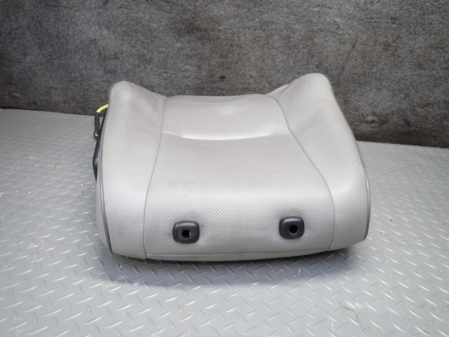 01-05 Lexus JCE10L IS300 Front Left Seat Upper Backrest Leather Cushion OEM