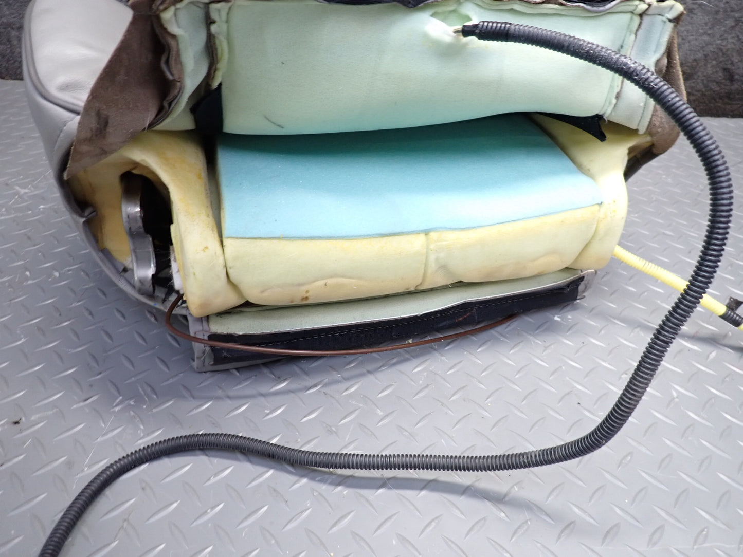 01-05 Lexus JCE10L IS300 Front Left Seat Upper Backrest Leather Cushion OEM