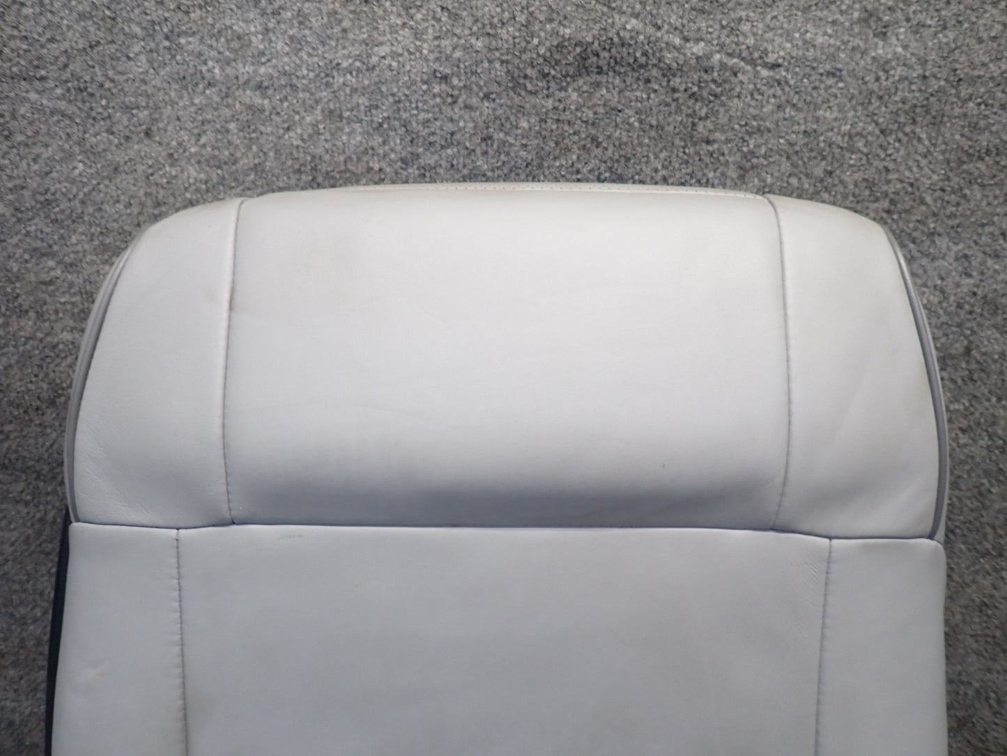 01-05 Lexus JCE10L IS300 Front Left Seat Upper Backrest Leather Cushion OEM