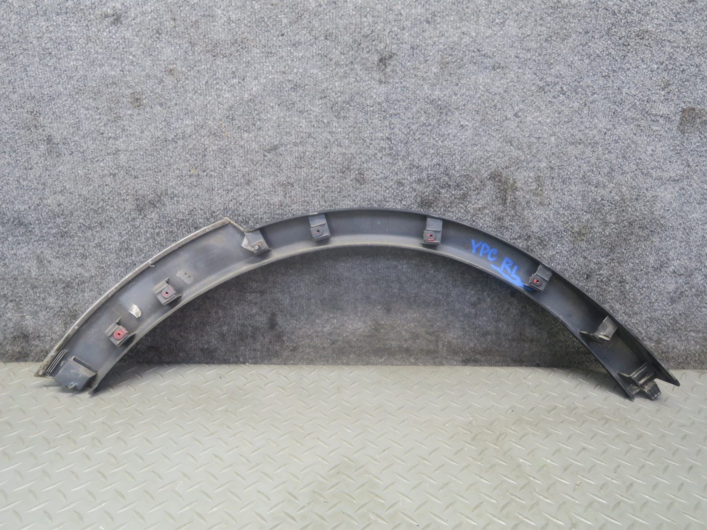 2013-2014 Porsche Cayenne 958 GTS Rear Left Wheel Arch Fender Flare Molding