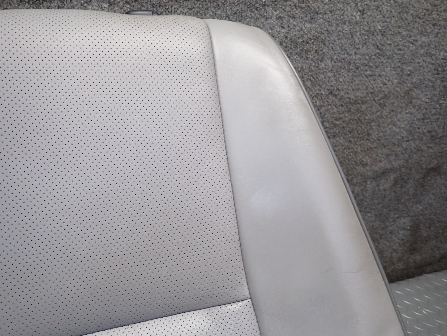 01-05 Lexus JCE10L IS300 Front Right Seat Upper Backrest Leather Cushion OEM