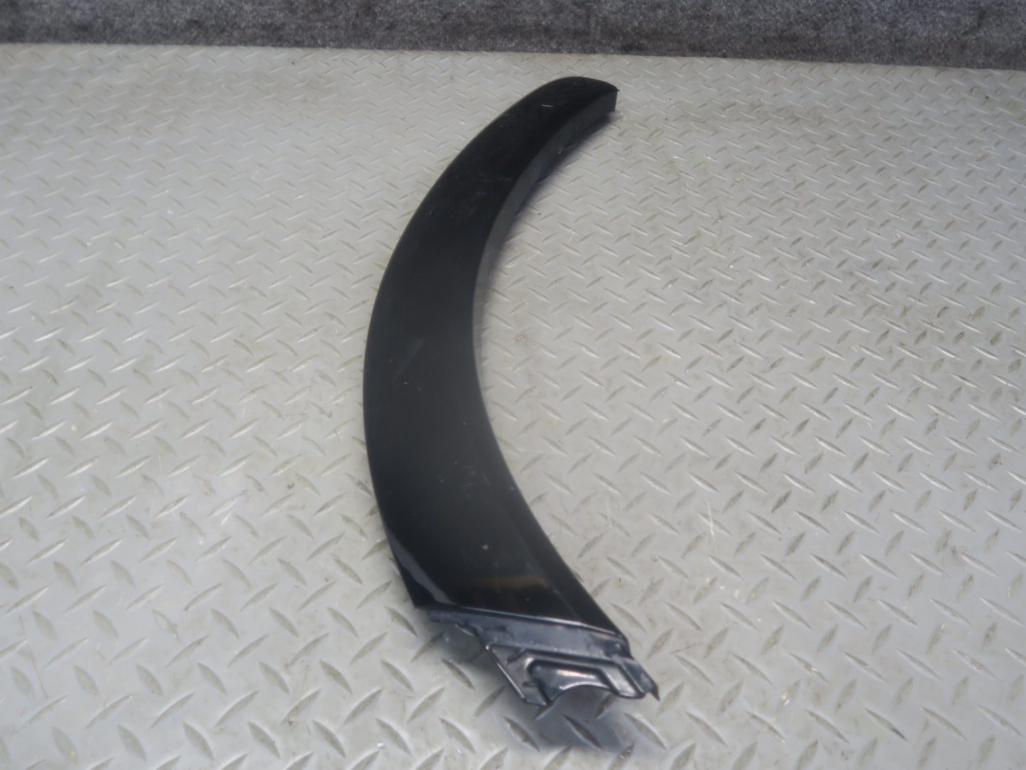 2013-2014 Porsche Cayenne 958 GTS Front Right Wheel Arch Fender Flare Molding