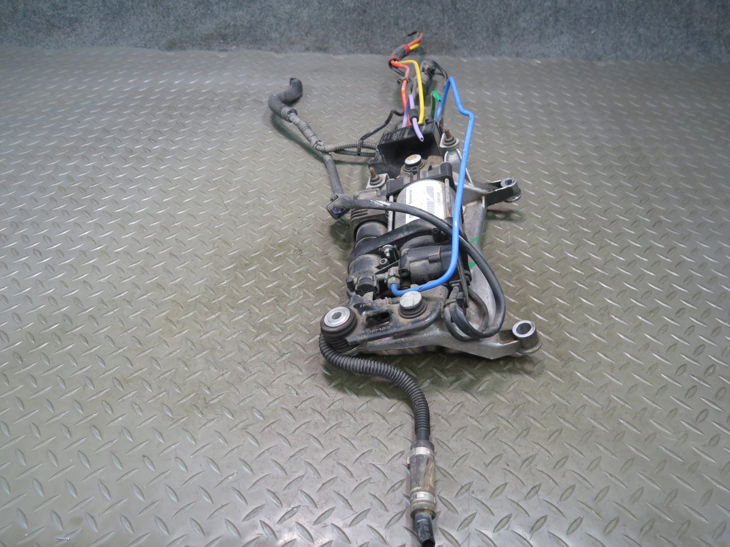 2011-2018 Porsche Cayenne 958 Air Suspension Compressor Pump 7P0698007B