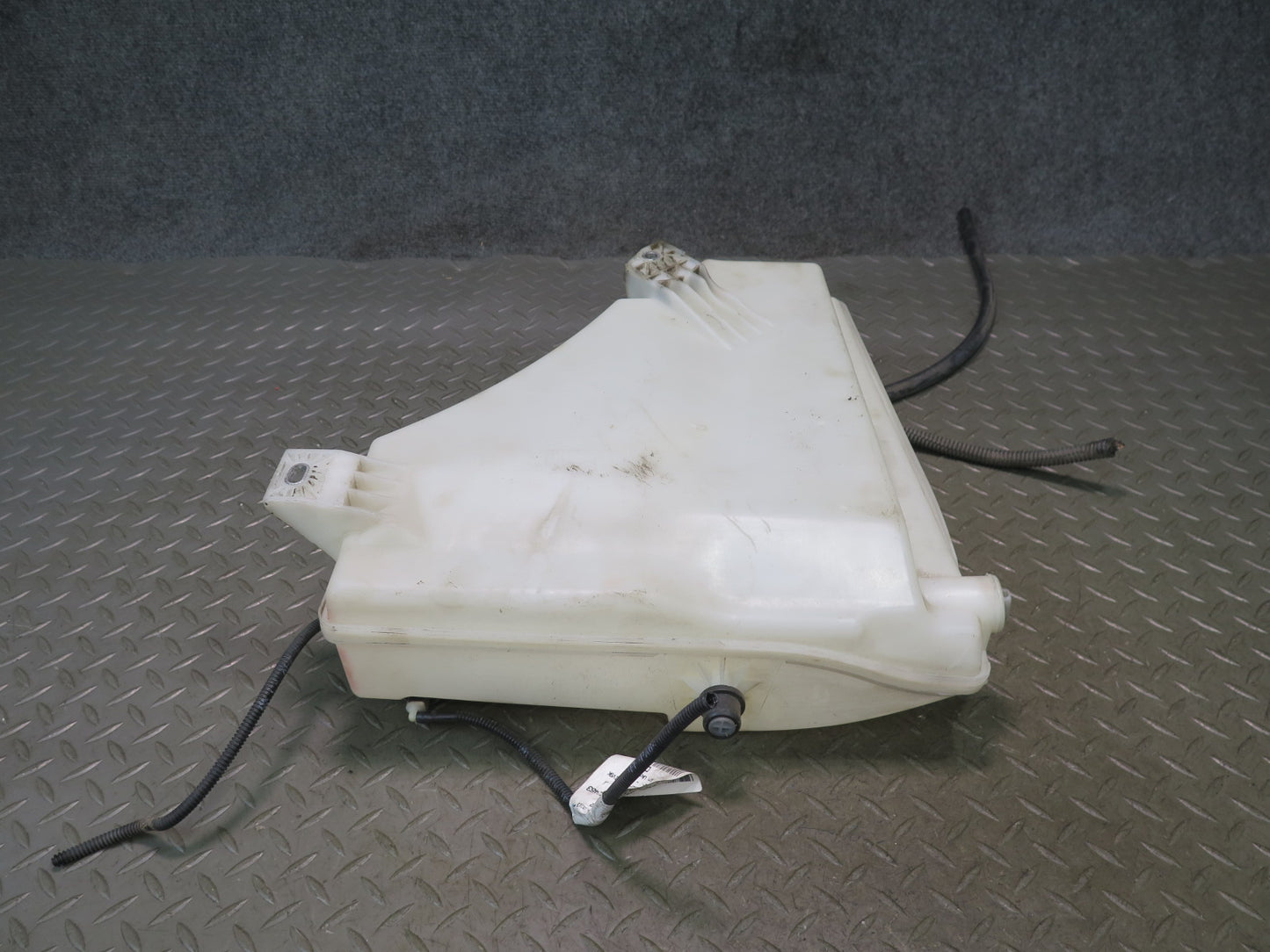 2011-2018 Porsche Cayenne 958 Windshield Washer Fluid Reservoir Tank w Pump