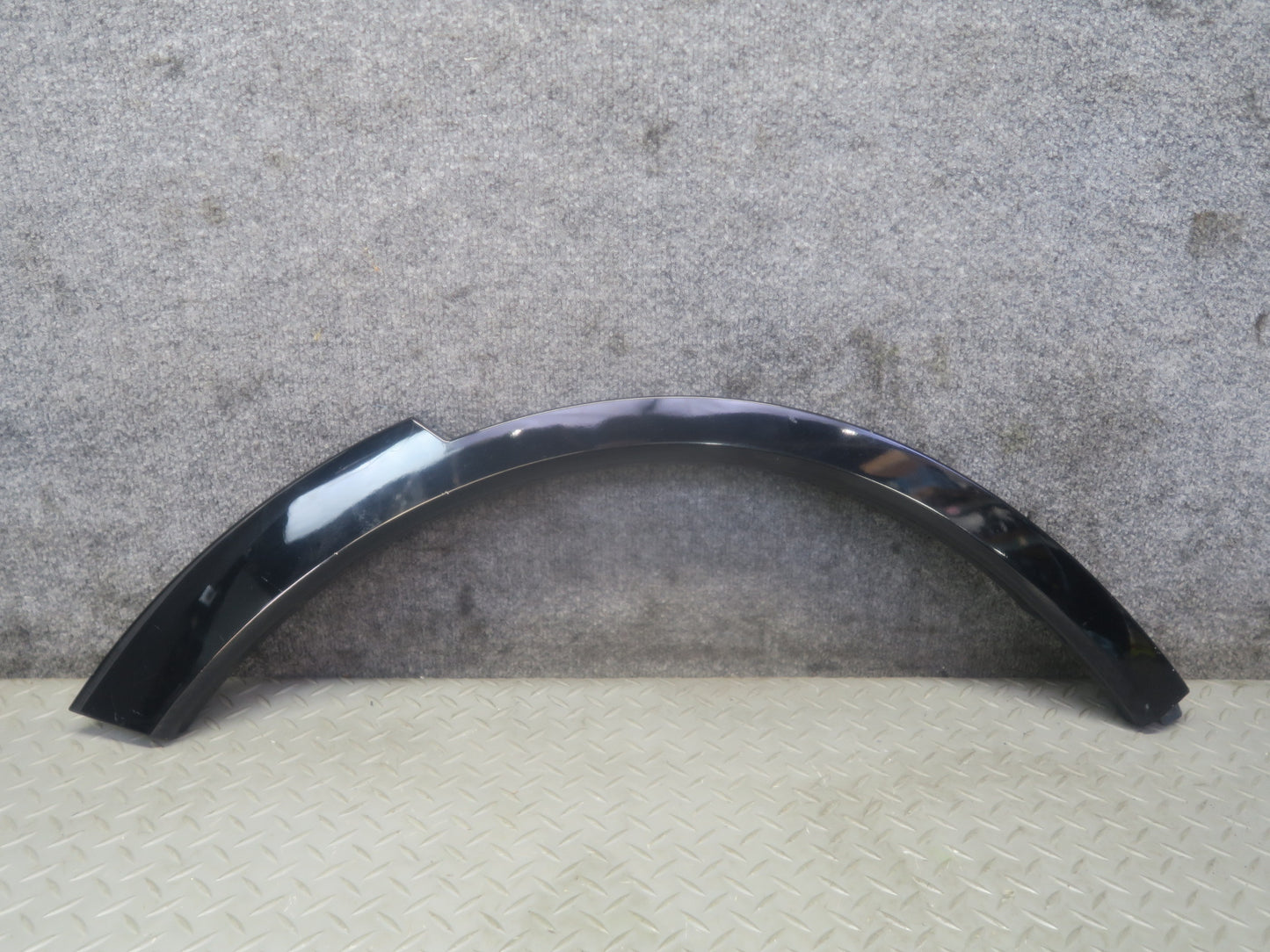 2013-2014 Porsche Cayenne 958 GTS Rear Right Wheel Arch Fender Flare Molding