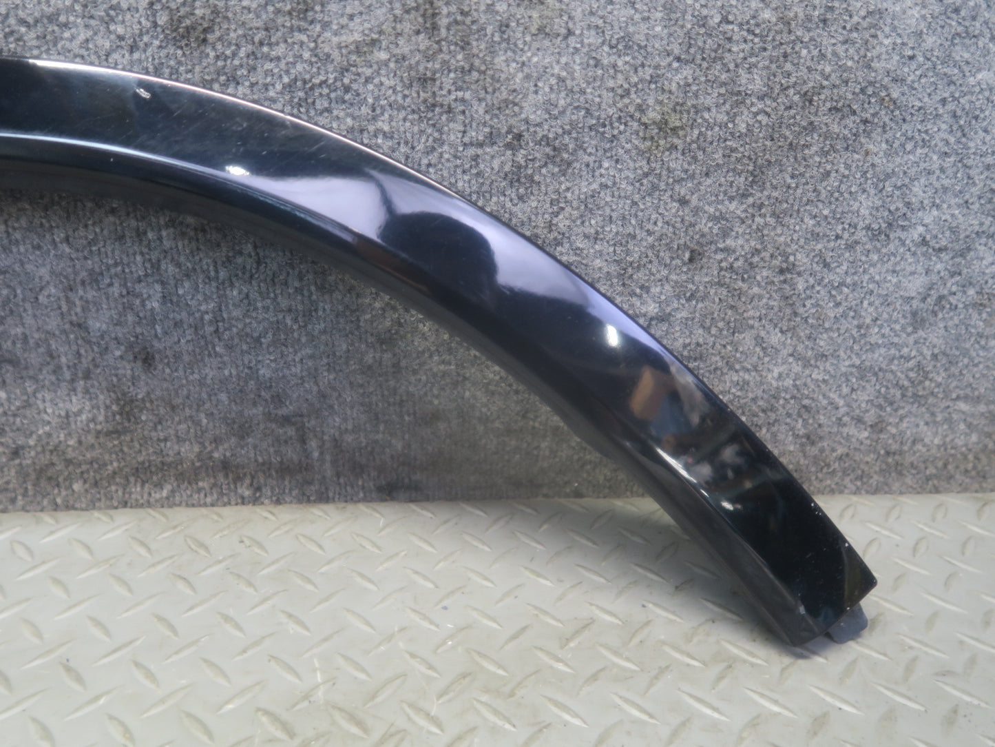 2013-2014 Porsche Cayenne 958 GTS Rear Right Wheel Arch Fender Flare Molding