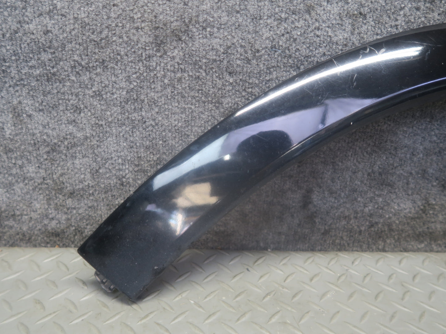 2013-2014 Porsche Cayenne 958 GTS Front Right Wheel Arch Fender Flare Molding