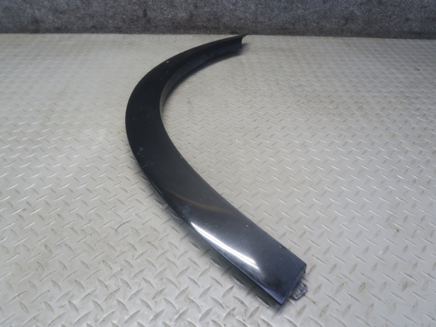2013-2014 Porsche Cayenne 958 GTS Front Right Wheel Arch Fender Flare Molding