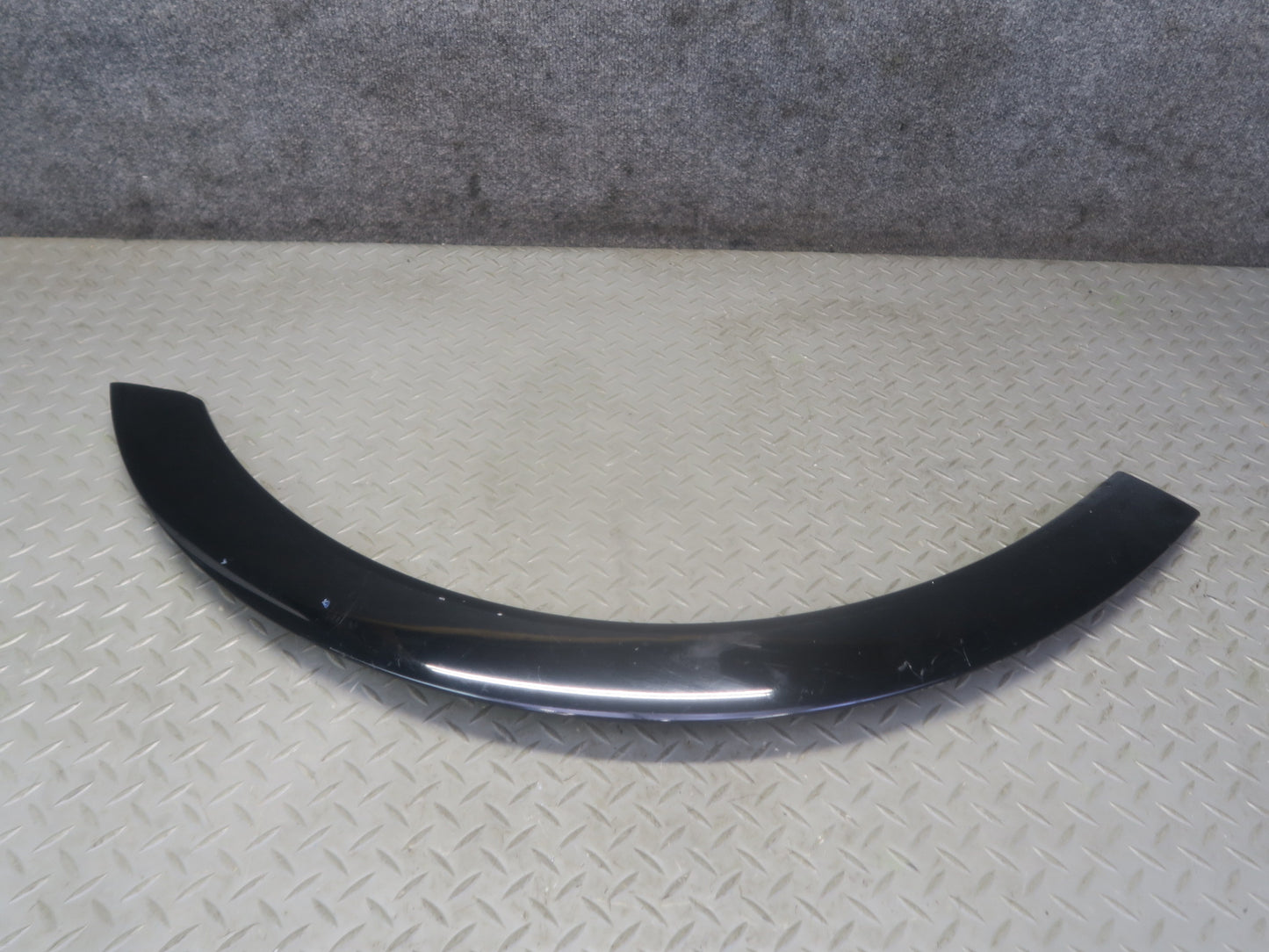 2013-2014 Porsche Cayenne 958 GTS Front Right Wheel Arch Fender Flare Molding