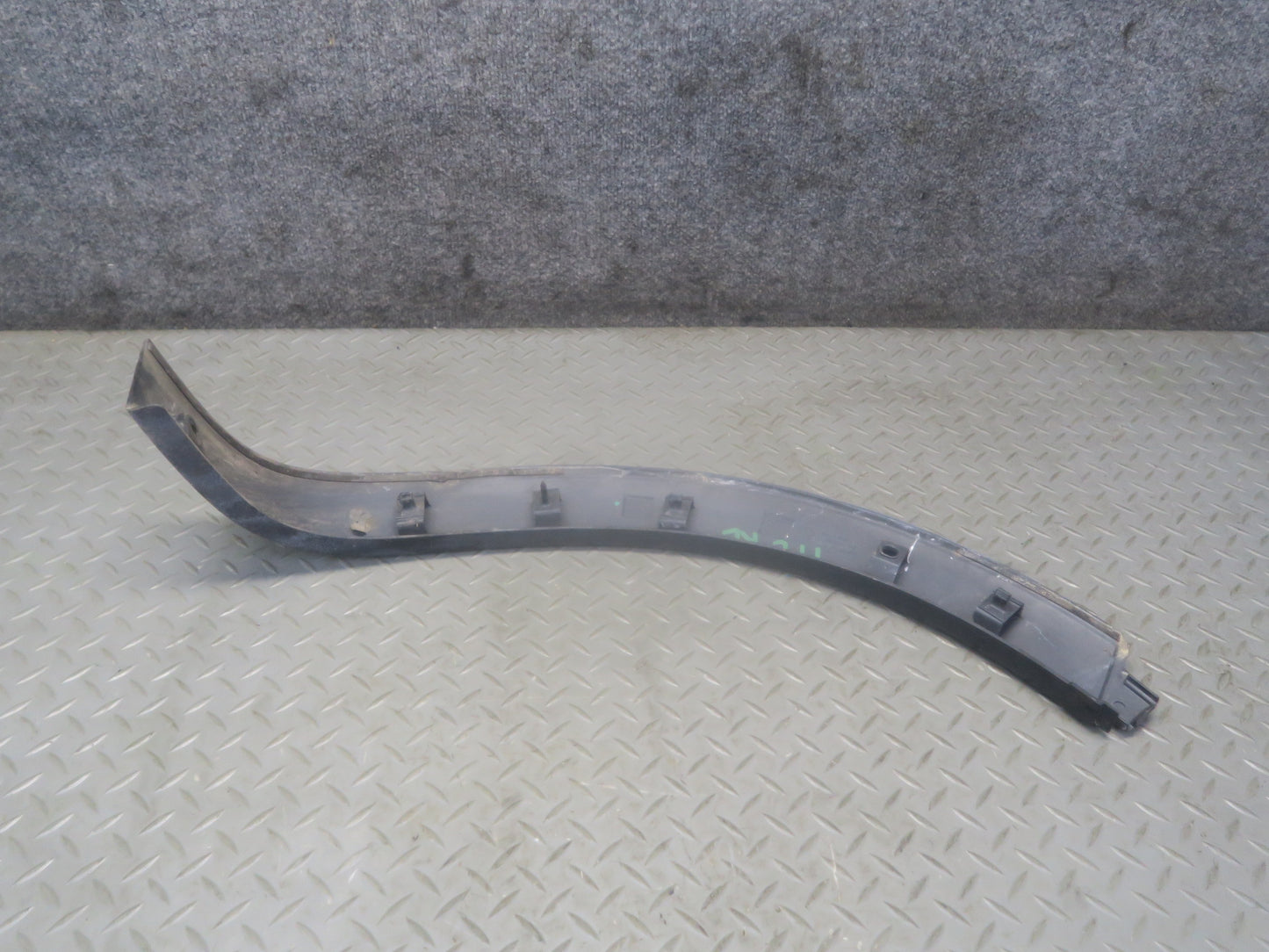 2013-2014 Porsche Cayenne 958 GTS Rear Left Wheel Arch Fender Flare Molding