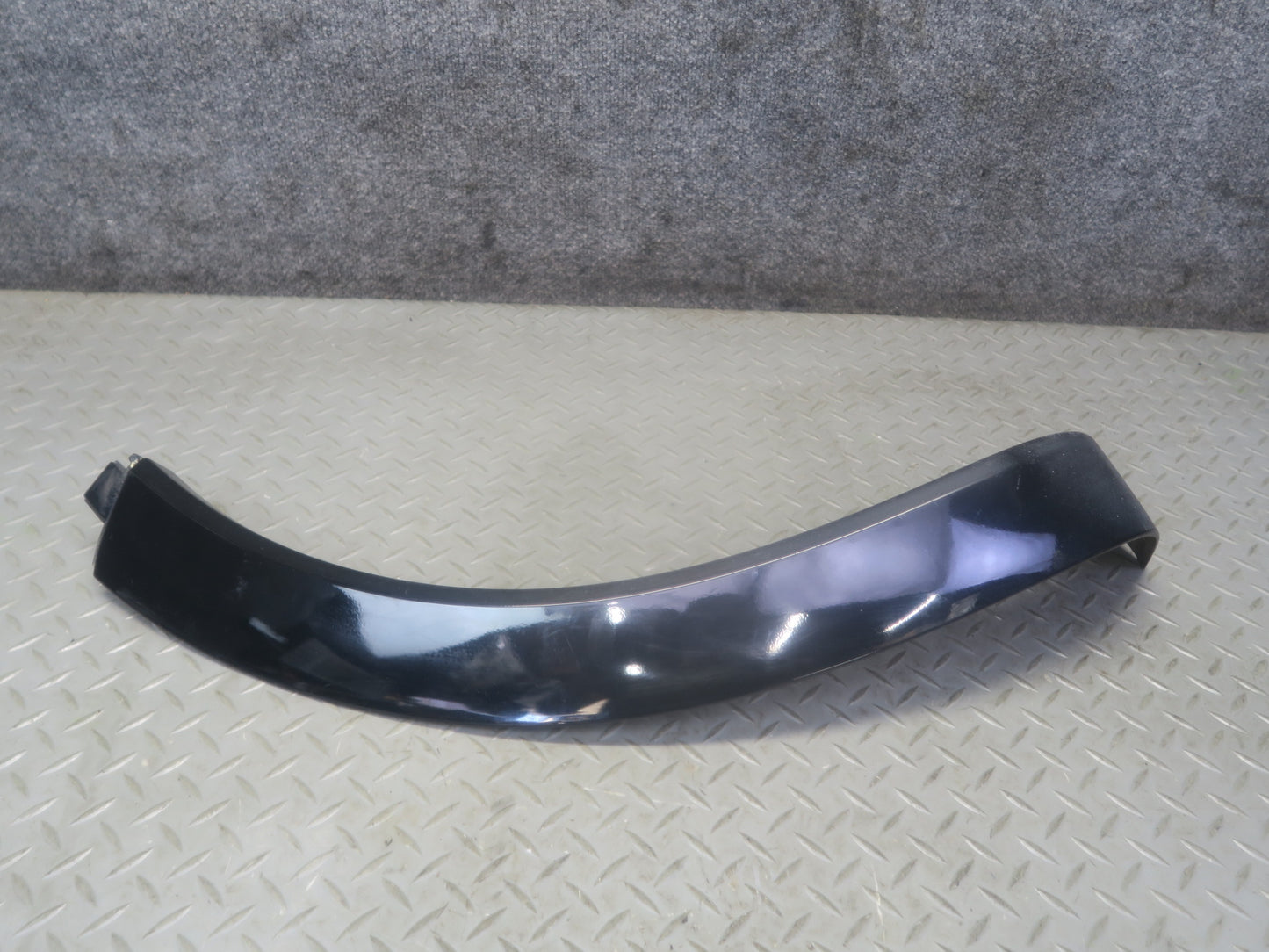 2013-2014 Porsche Cayenne 958 GTS Rear Right Wheel Arch Fender Flare Molding