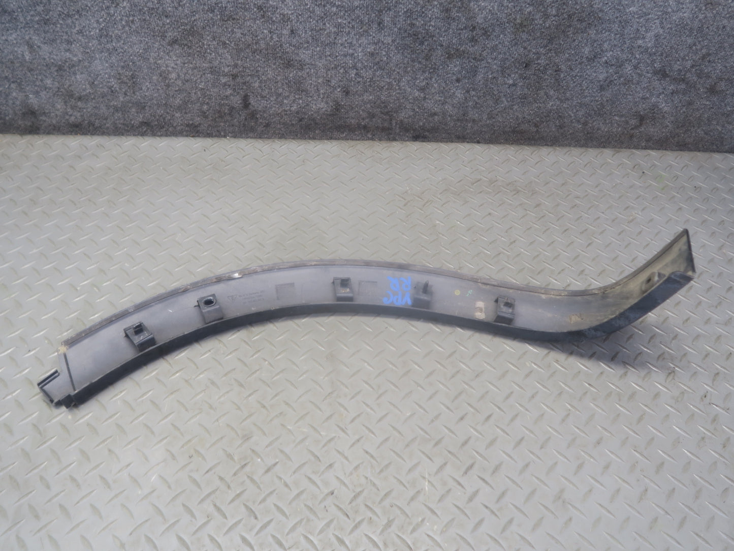 2013-2014 Porsche Cayenne 958 GTS Rear Right Wheel Arch Fender Flare Molding