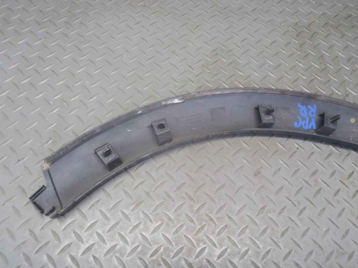 2013-2014 Porsche Cayenne 958 GTS Rear Right Wheel Arch Fender Flare Molding