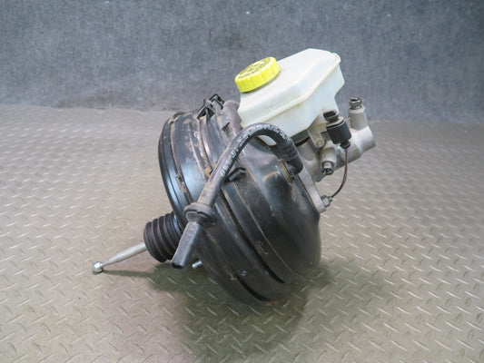2011-2014 Porsche Cayenne 958 Brake Master Cylinder Booster Fluid Reservoir Tank